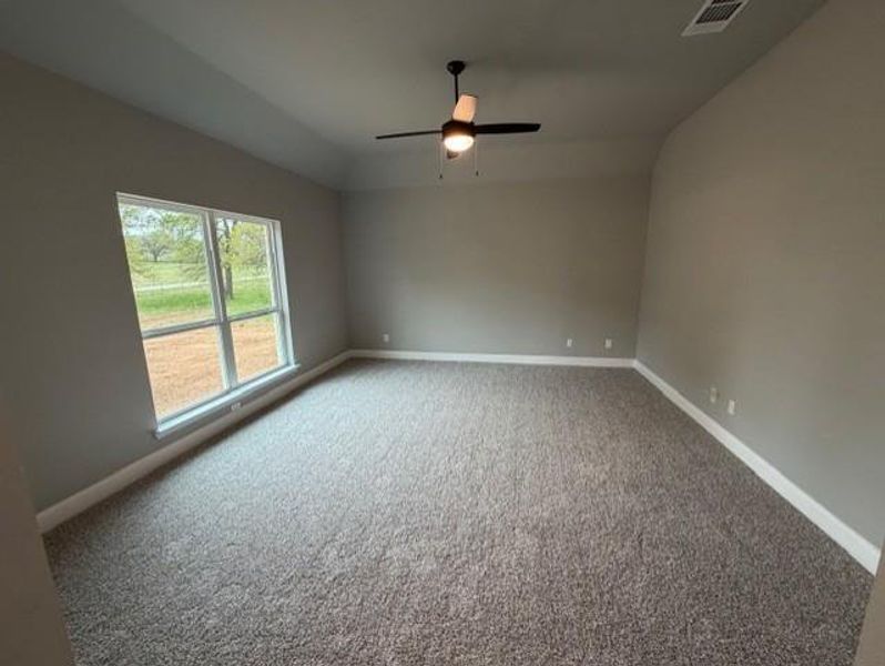 Spacious, unfurnished interior of a new home in , Springtown (Image 17).