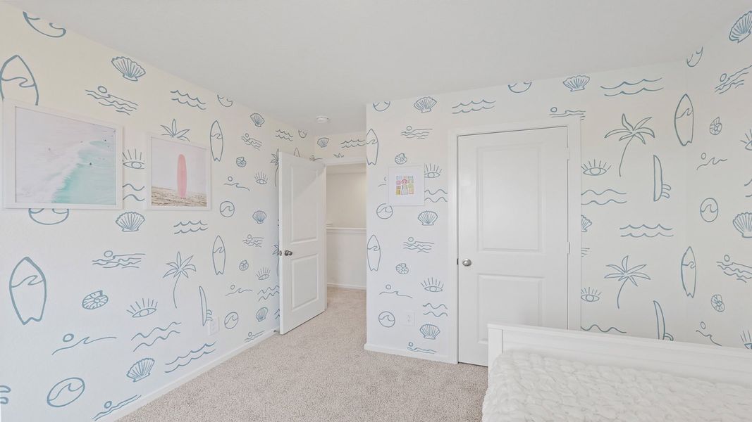 Representative furnished interior of a home built from the Franklin by D.R. Horton in Silverthorne, Conroe (Image 21).