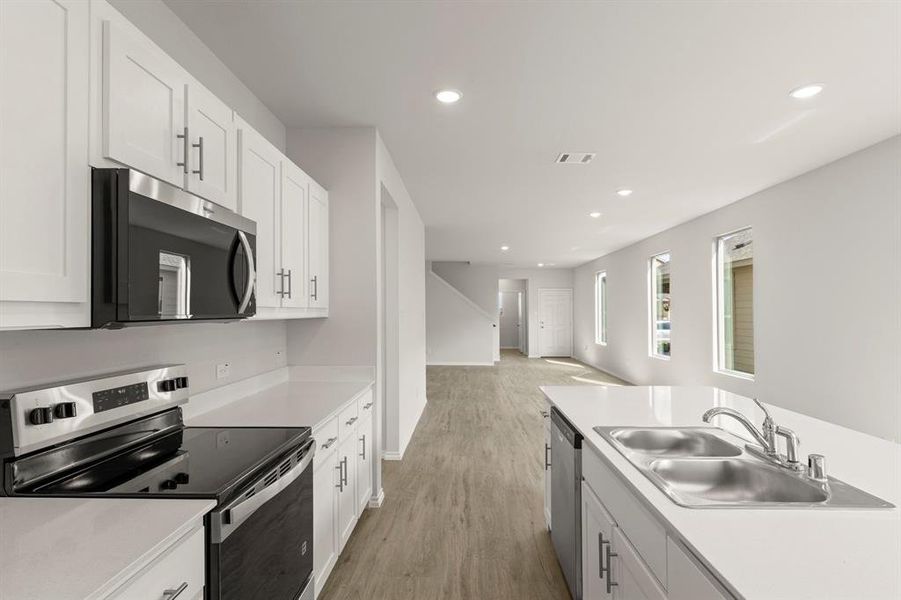 11. 1702 Potomac - Kitchen (3)
