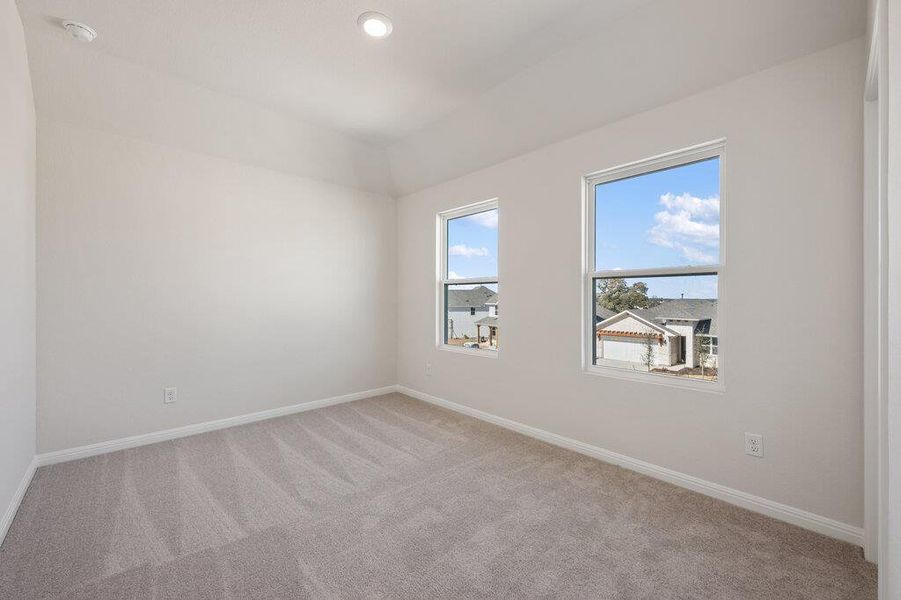 Spacious, unfurnished interior of a new home in Cannon Ranch, Dripping Springs (Image 35).