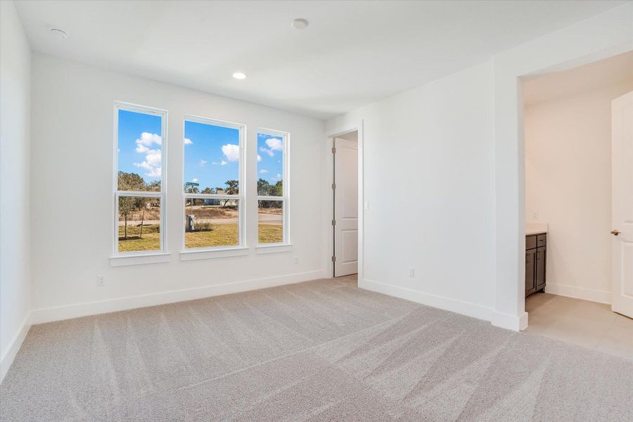 Spacious, unfurnished interior of a new home in Leander Estates, Leander (Image 29).