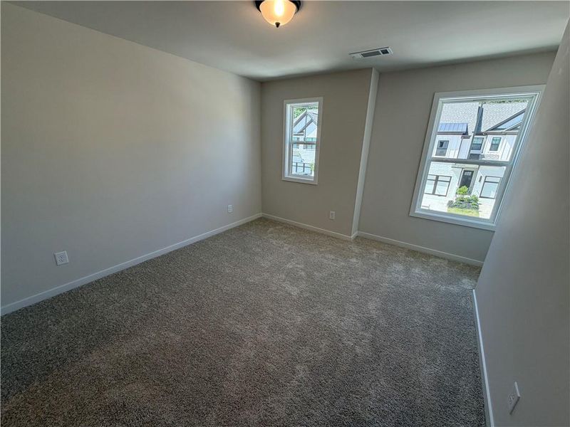 Spacious, unfurnished interior of a new home in Millstone at Mundy Mill, Gainesville (Image 11).
