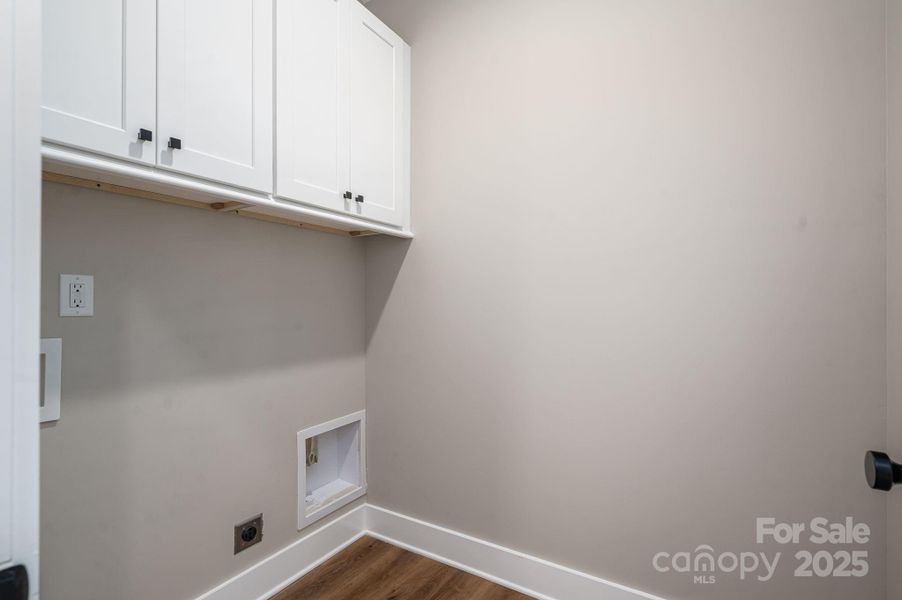 Spacious, unfurnished interior of a new home in , Lowell (Image 21).