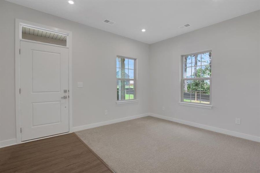 Spacious, unfurnished interior of a new home in Southern Hills, McDonough (Image 15). Spacious, unfurnished interior of a new home in Southern Hills, McDonough (Image 15).