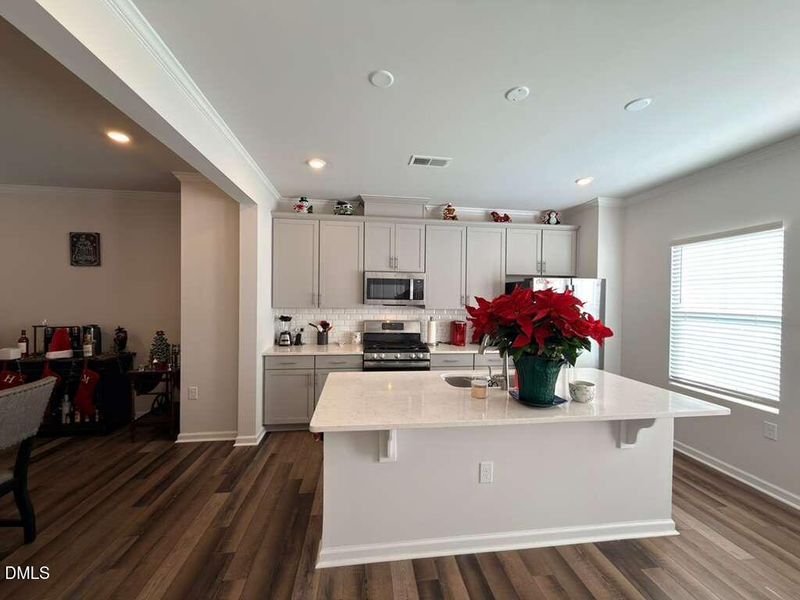 WhatsApp Image 2025-12-12 at 5.35.00 PM