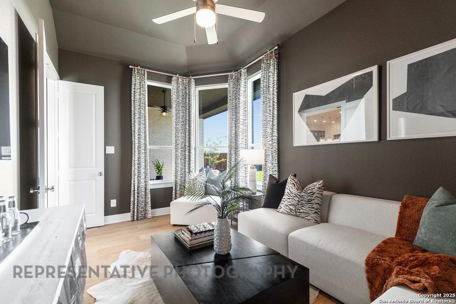 Furnished interior view inside a new home in Mont Blanc, Schertz (Image 12).