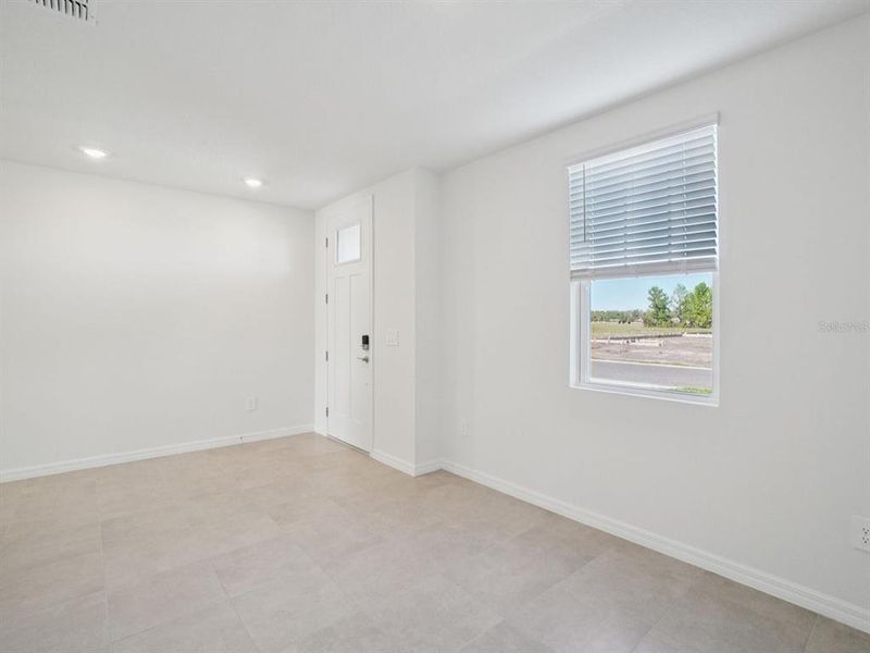 Spacious, unfurnished interior of a new home in Two Rivers - Classic Series, Zephyrhills (Image 12).
