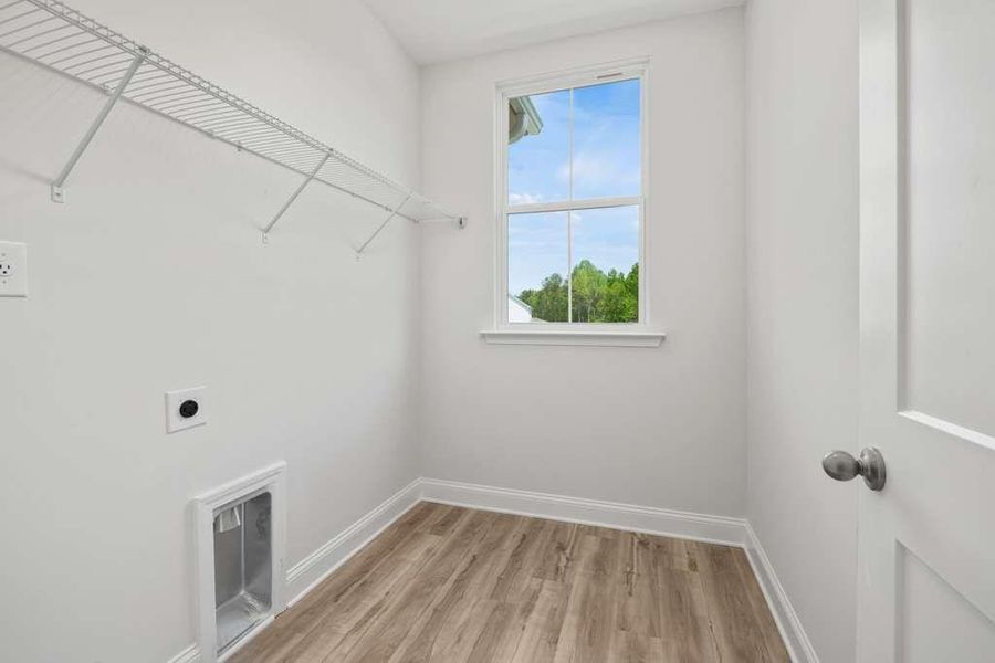 Spacious, unfurnished interior of a new home in Maddox Landing, Hoschton (Image 15).