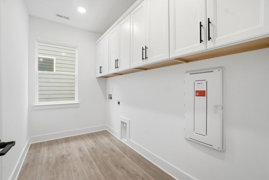 Spacious, unfurnished interior of a new home in Villas at Prestwick, Mooresville (Image 35).