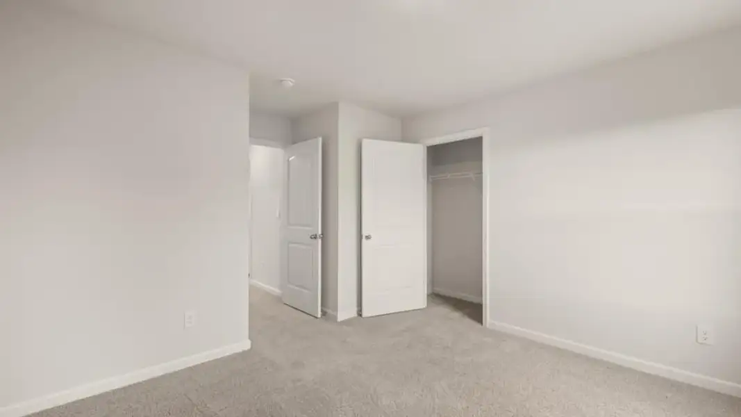Spacious, unfurnished interior of a new home in Pointe Park, Union City (Image 18).