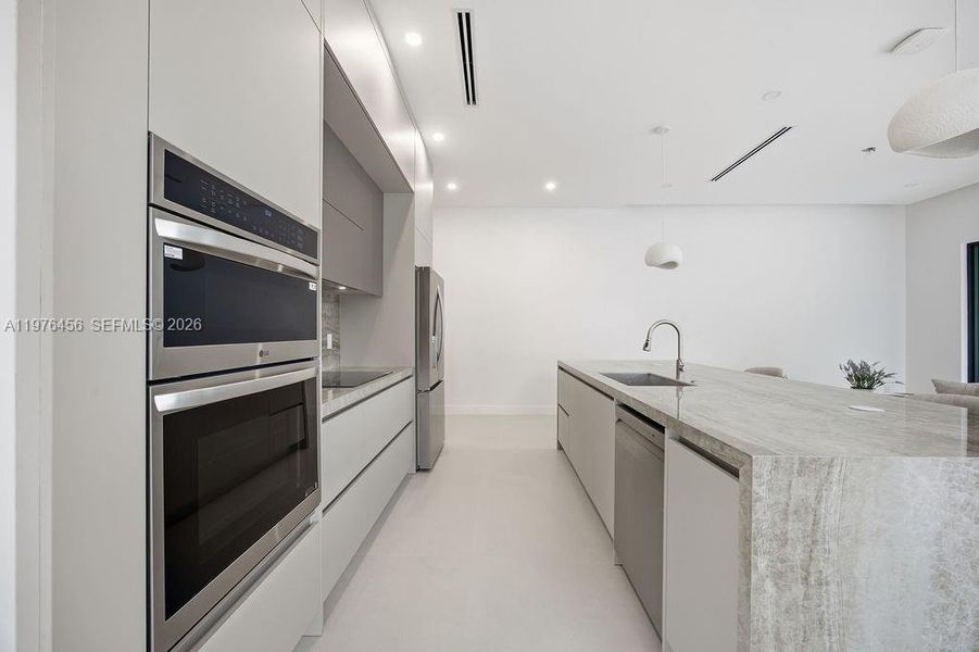 Furnished interior view inside a new home in , Fort Lauderdale (Image 7).