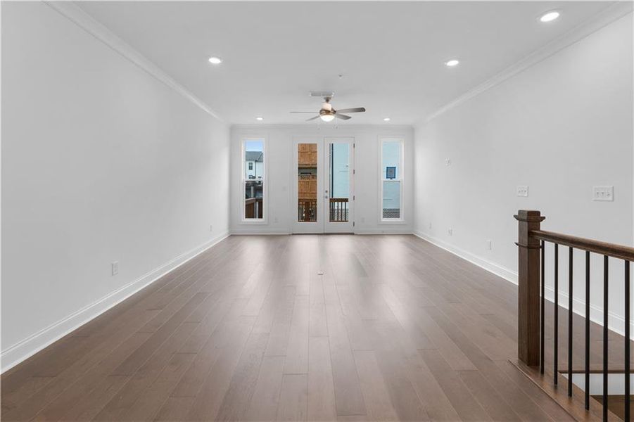 Spacious, unfurnished interior of a new home in Ecco Park, Alpharetta (Image 19). Spacious, unfurnished interior of a new home in Ecco Park, Alpharetta (Image 19).