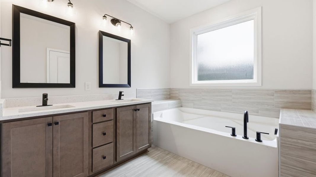 Furnished interior view inside a new home in Blue Ridge Trail, Fountain Inn (Image 10).