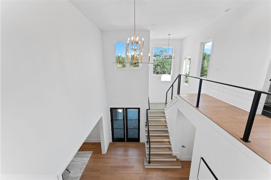 Spacious, unfurnished interior of a new home in , Tampa (Image 49).