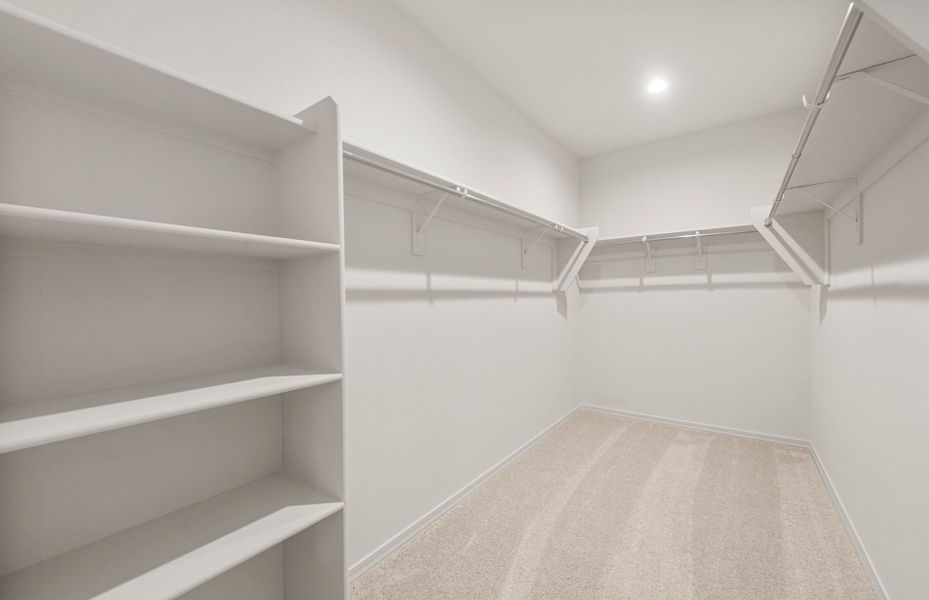 Spacious, unfurnished interior of a new home in Hayden Estates, Buckeye (Image 12). Spacious, unfurnished interior of a new home in Hayden Estates, Buckeye (Image 12).