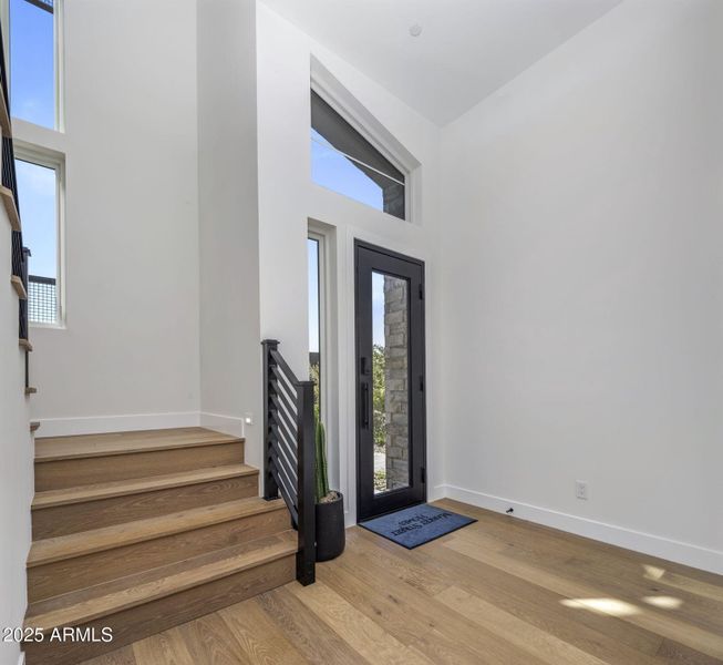 42-web-or-mls-IMG_4595 42-web-or-mls-IMG_4595