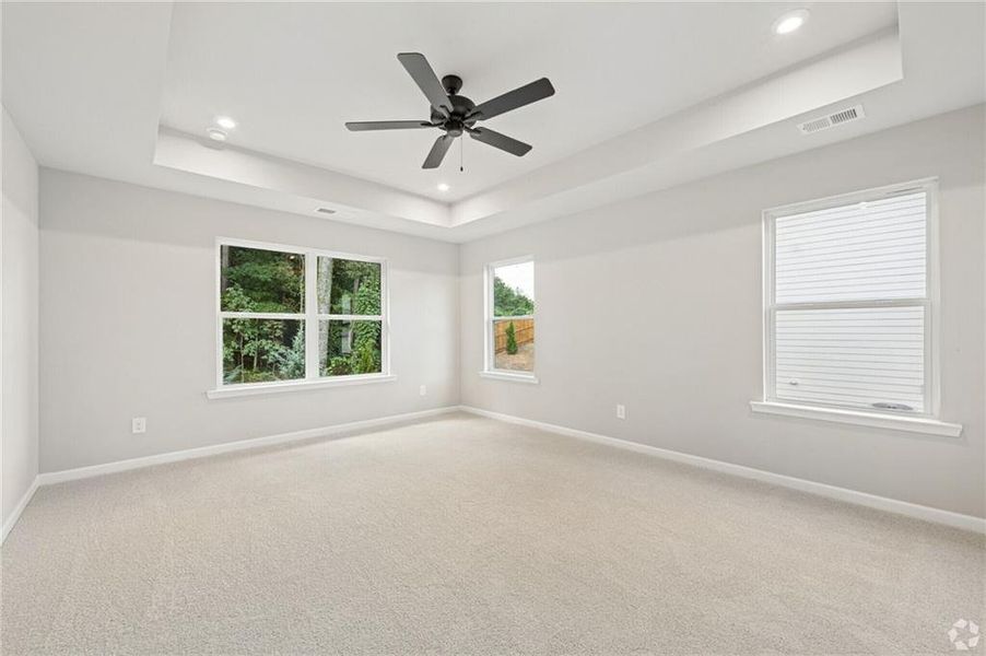 Spacious, unfurnished interior of a new home in The Overlook at Factory Shoals, Mableton (Image 15).