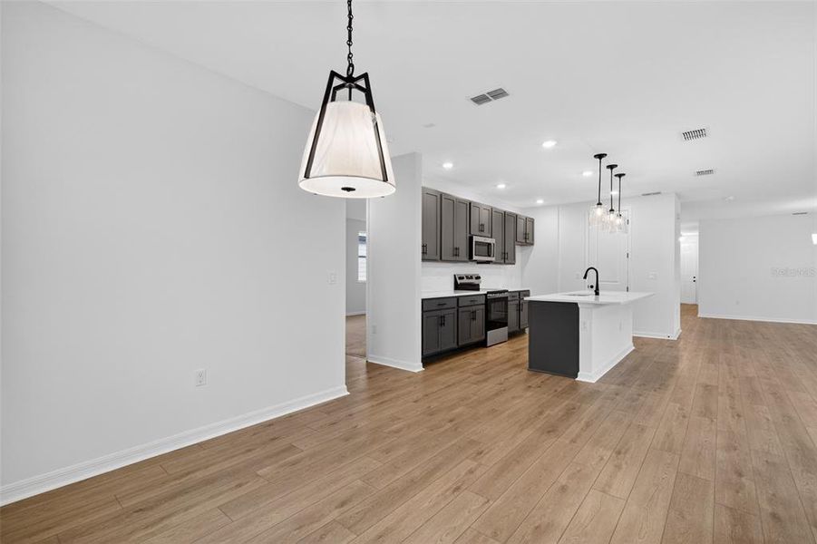 Spacious, unfurnished interior of a new home in Trailside, Mount Dora (Image 13).