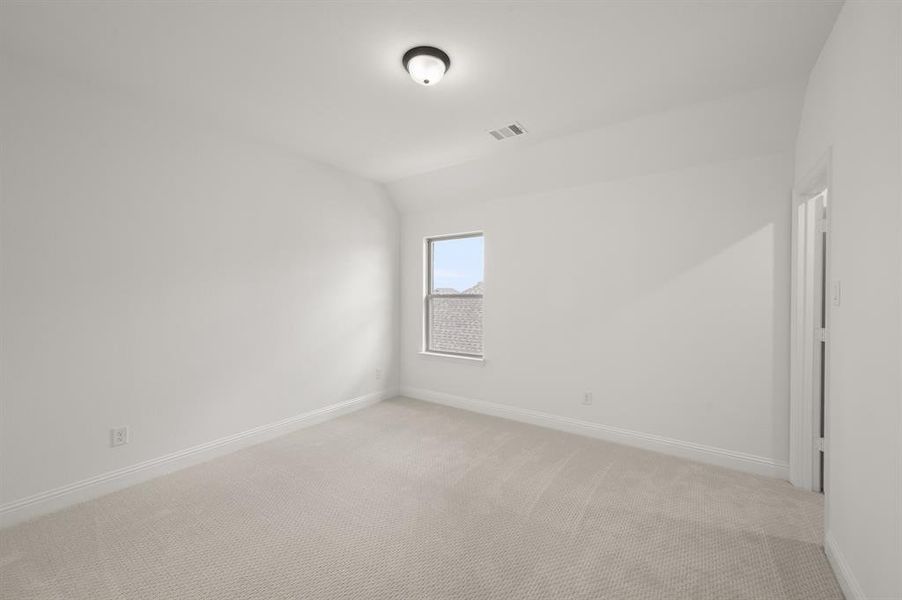 748 Brozgold- Bedroom-2