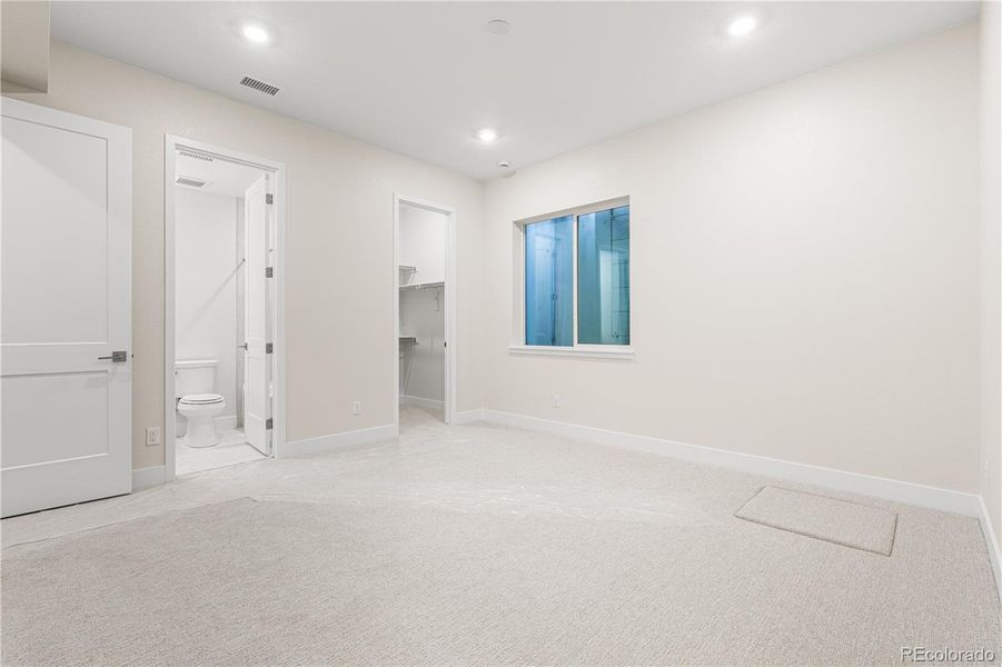 Spacious, unfurnished interior of a new home in Luxe at The Canyons, Castle Pines (Image 41).