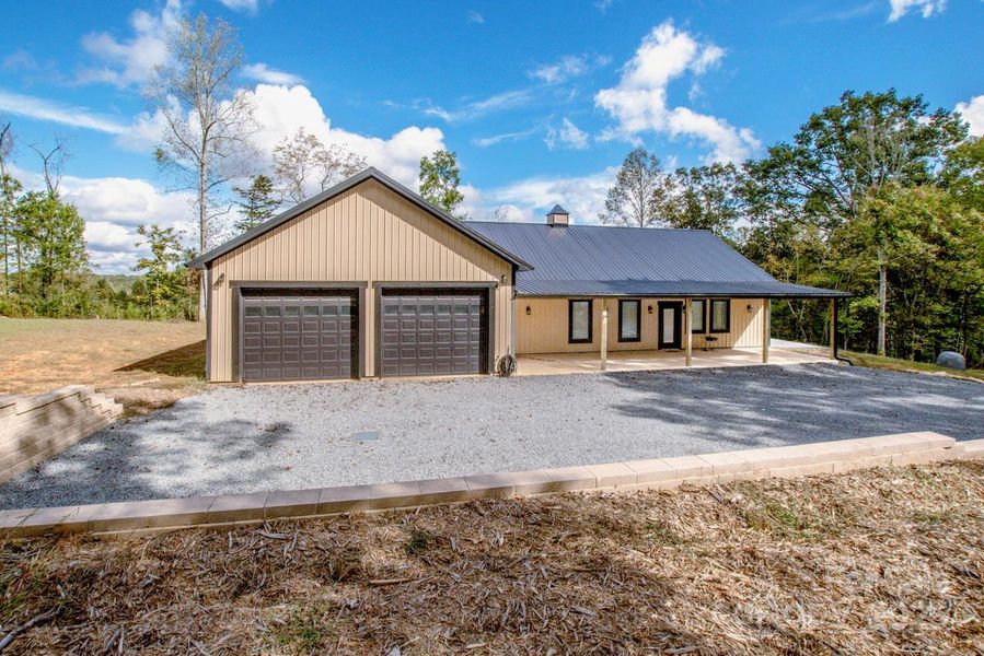 Image 27 of a home in .