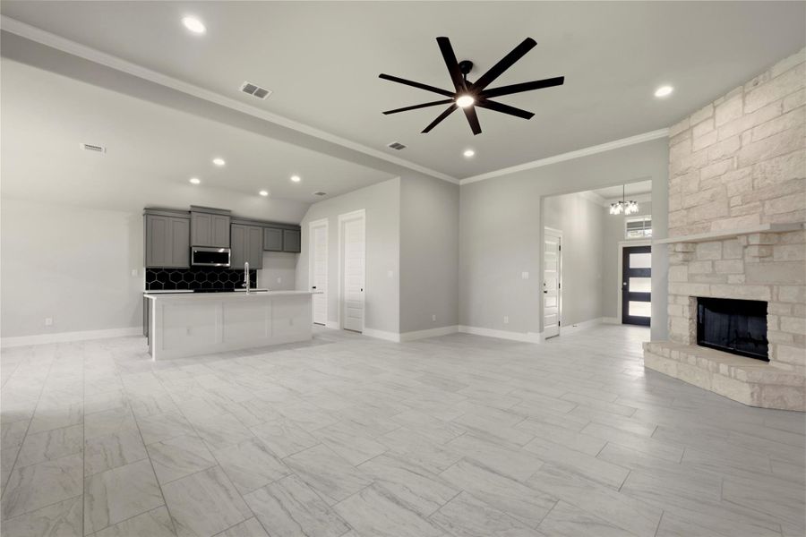 Spacious, unfurnished interior of a new home in , Wimberley (Image 21).