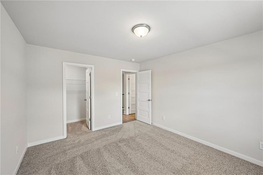 Spacious, unfurnished interior of a new home in Mallard’s Landing, Jefferson (Image 21).