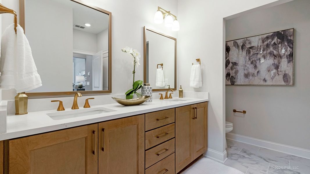 926_Bailey-Farms_Owner Bath2_.JPG