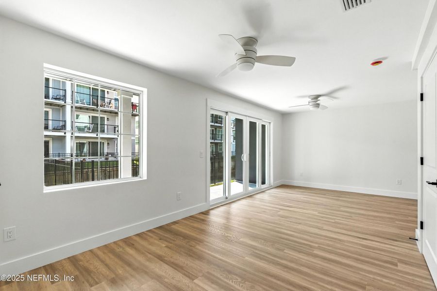 Spacious, unfurnished interior of a new home in , St. Augustine (Image 40).