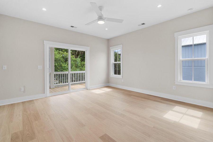 Spacious, unfurnished interior of a new home in , Beaufort (Image 51). Spacious, unfurnished interior of a new home in , Beaufort (Image 51).