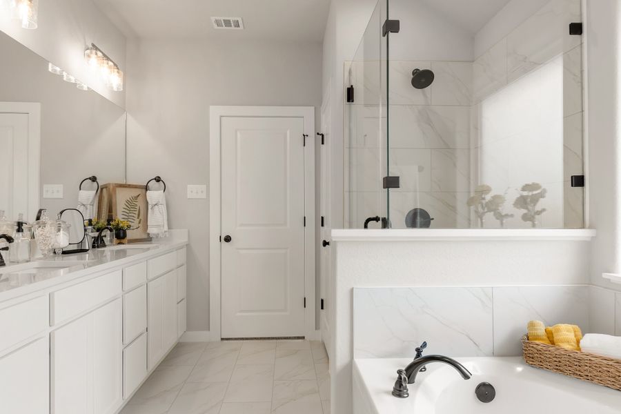 Representative furnished interior of a home built from the The Sage by Avonley Homes in Austin's Colony, Bryan (Image 5).