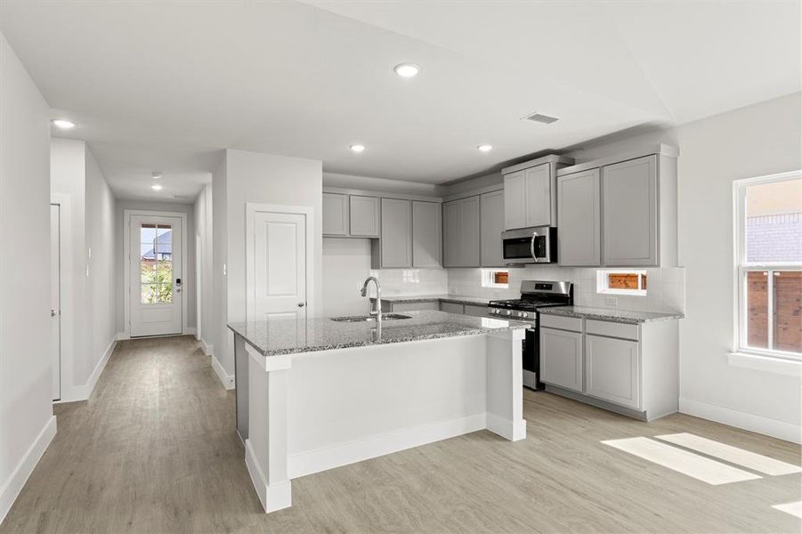 06. 2020 Jasper - Kitchen (2)