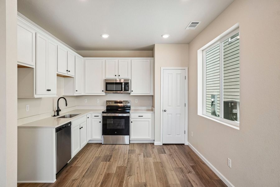 Furnished interior view inside a new home in Spring Valley, Longmont (Image 3). Furnished interior view inside a new home in Spring Valley, Longmont (Image 3).