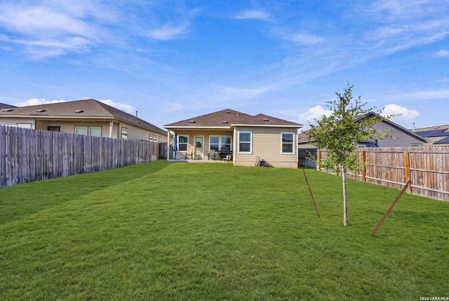 Exterior details and patio area of a home in Silos: Barrington Collection, San Antonio (Image 4).