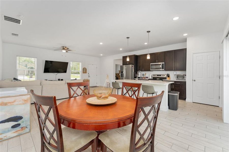 Furnished interior view inside a new home in , Ocala (Image 7).