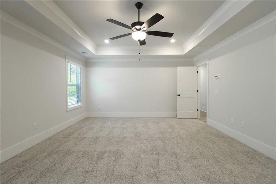 Spacious, unfurnished interior of a new home in Weslyn Park, Social Circle (Image 11).