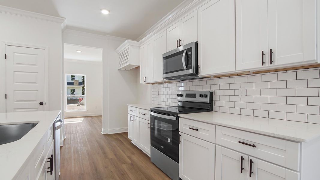 Furnished interior view inside a new home in Sanctuary Beach, Panama City Beach (Image 6).