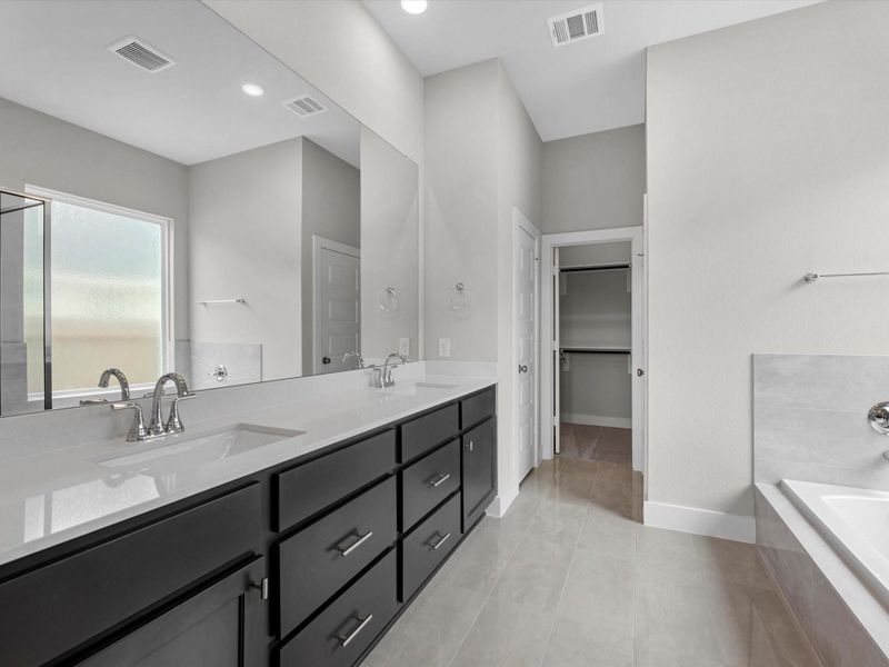 Furnished interior view inside a new home in Clopton Farms, Montgomery (Image 10).