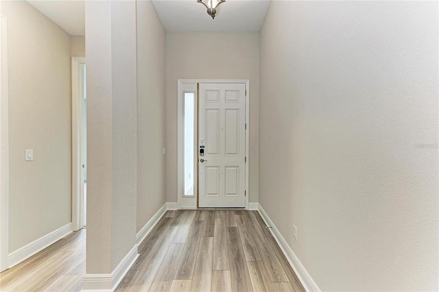 Spacious, unfurnished interior of a new home in Mirada, San Antonio (Image 24).