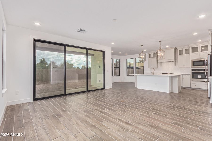 07-Los Arboles 07-Los Arboles