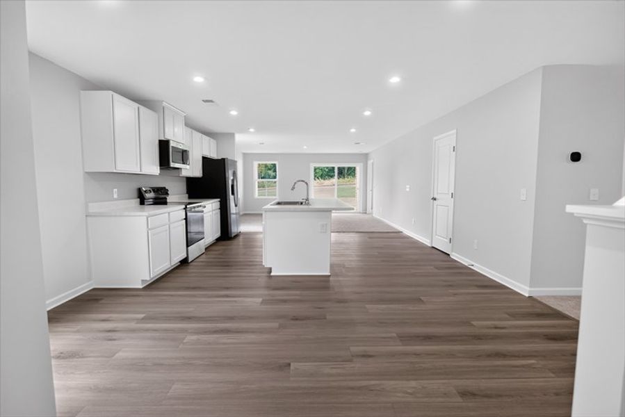 Spacious, unfurnished interior of a new home in Wren Woods 2-Story, Gray Court (Image 9).