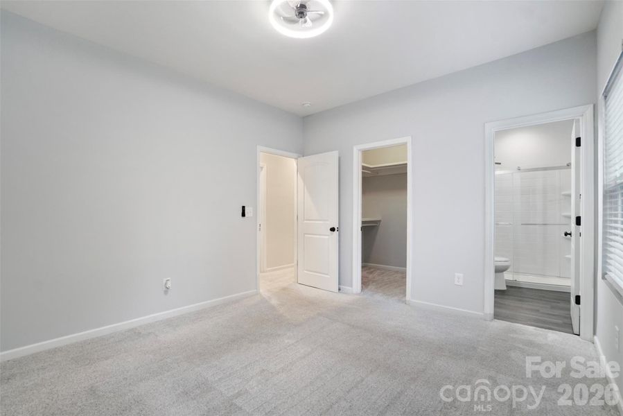 Spacious, unfurnished interior of a new home in , Charlotte (Image 30).