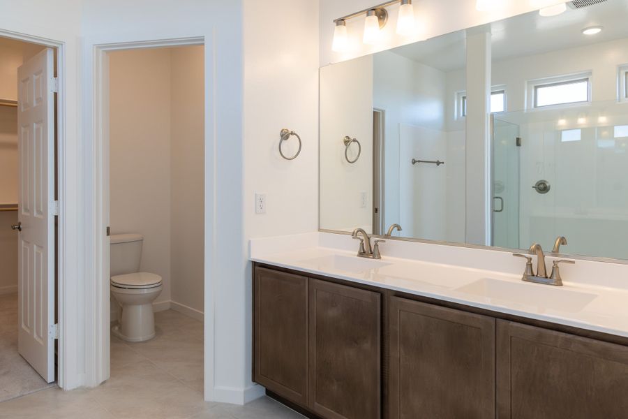 Furnished interior view inside a new home in Rancho Santa Rosa, Maricopa (Image 9).