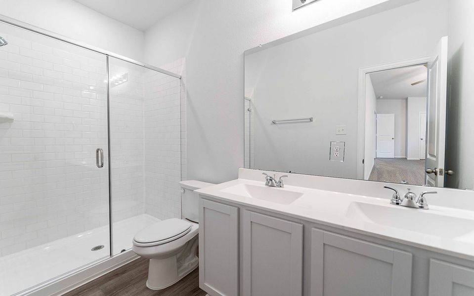 Furnished interior view inside a new home in Paramount, Kyle (Image 7).