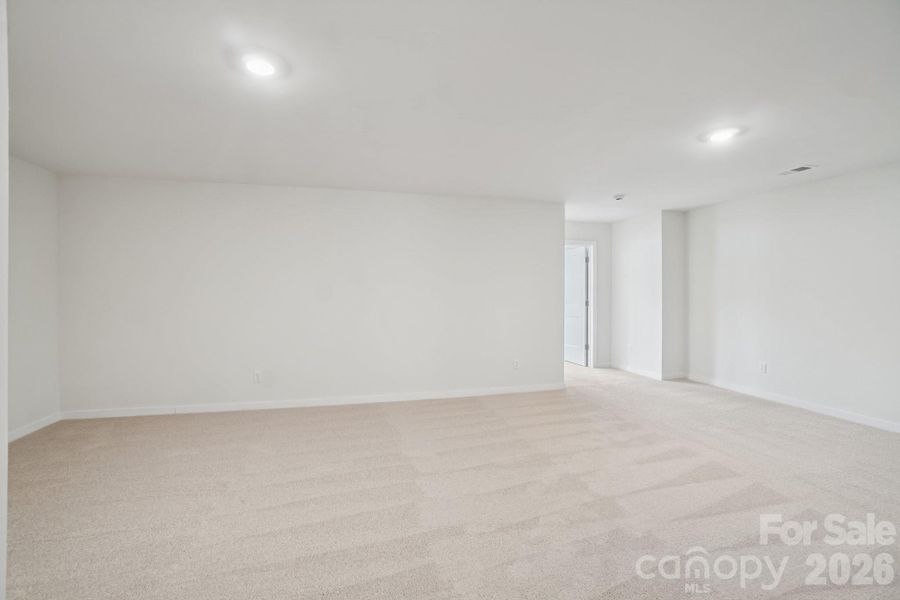 Spacious, unfurnished interior of a new home in , Weaverville (Image 20).
