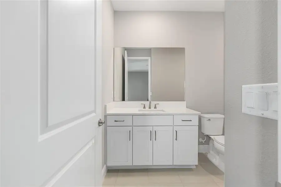 Furnished interior view inside a new home in , Ocala (Image 6).