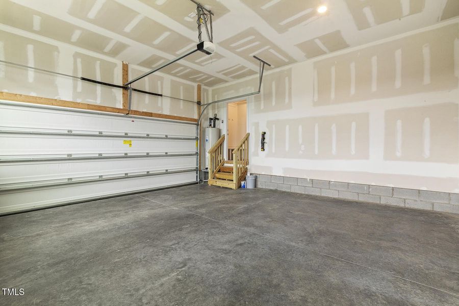 041_54716578474_o 041_54716578474_o