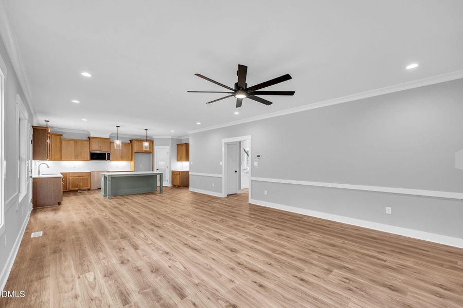 9-web-or-mls-9L1A8113