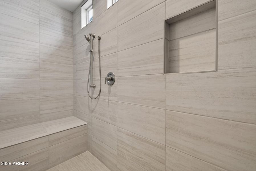 18)PRIMARY BATH 18)PRIMARY BATH