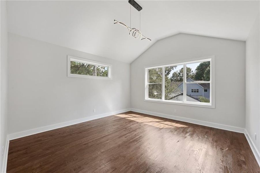 Spacious, unfurnished interior of a new home in , Atlanta (Image 40).